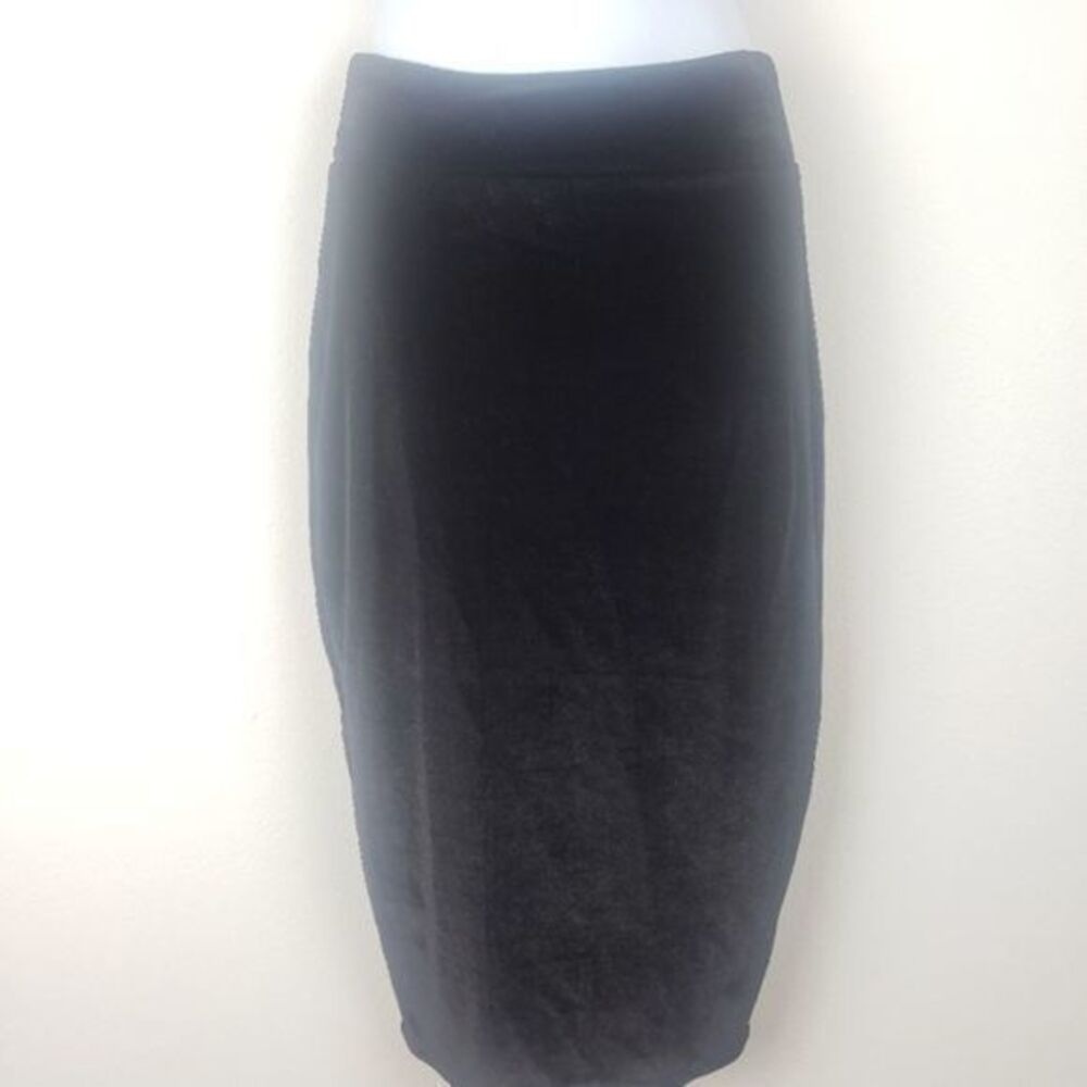 Julia Black midi skirt size small